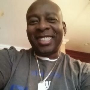 Meet your Posher, Derrick